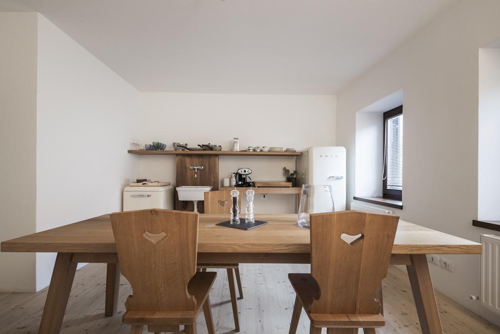 Gius La Diffusa Caldaro Buitenkant foto
